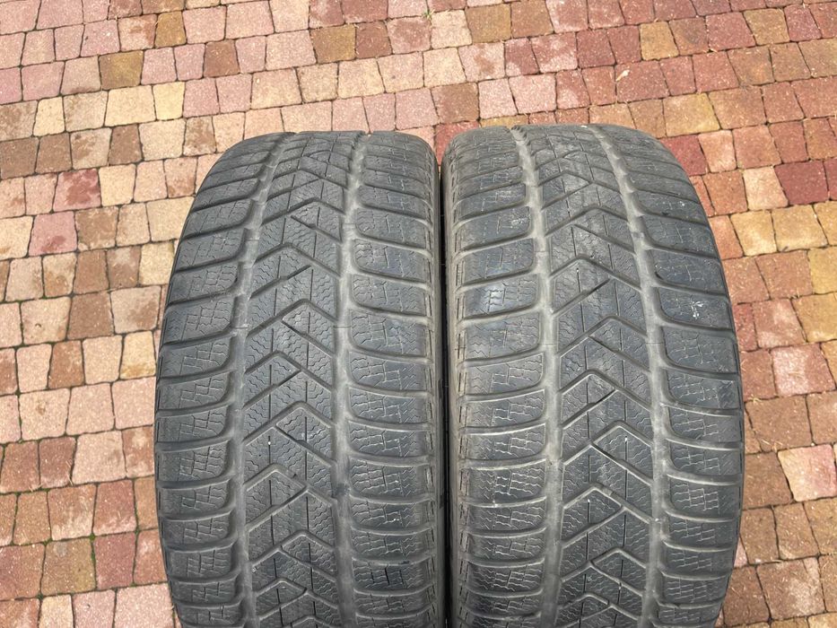 277. Opony zimowe 245/45/18 Pirelli 8mm 2023r jak nowe cena za 2szt