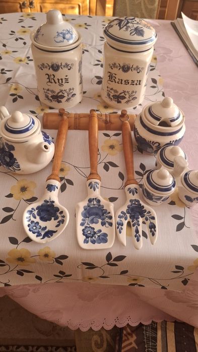 Pojemniki ceramiczne  ręcznie malowane