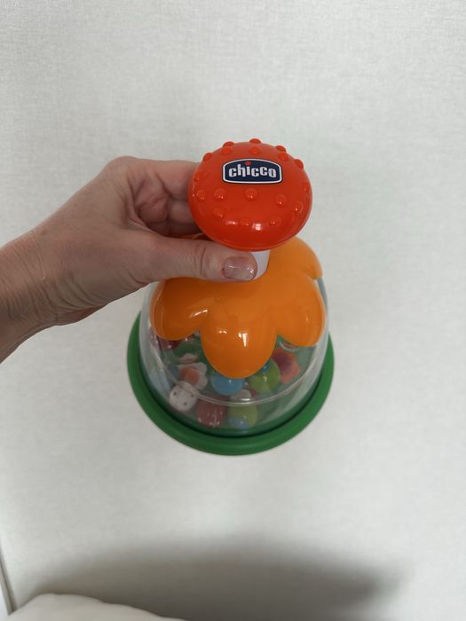 Іграшка дзиґа chicco