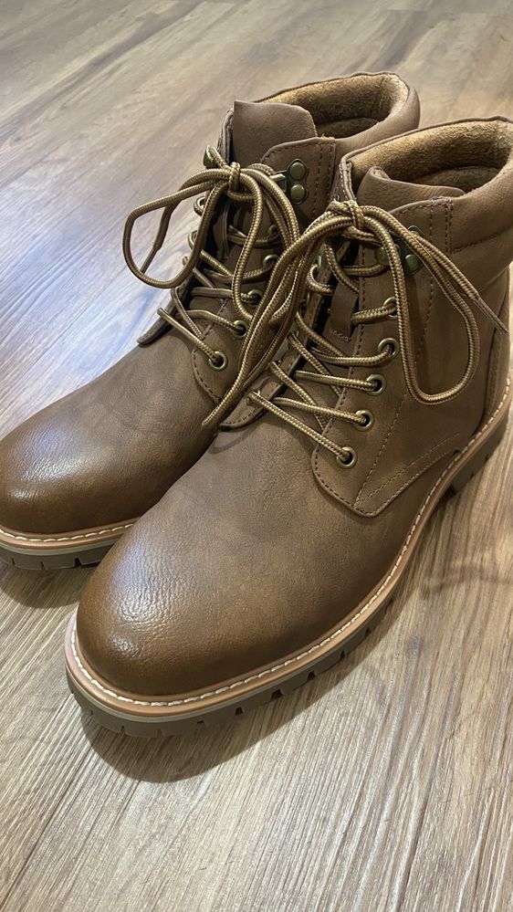 Botas Novas com caixa-Marca Green Coast