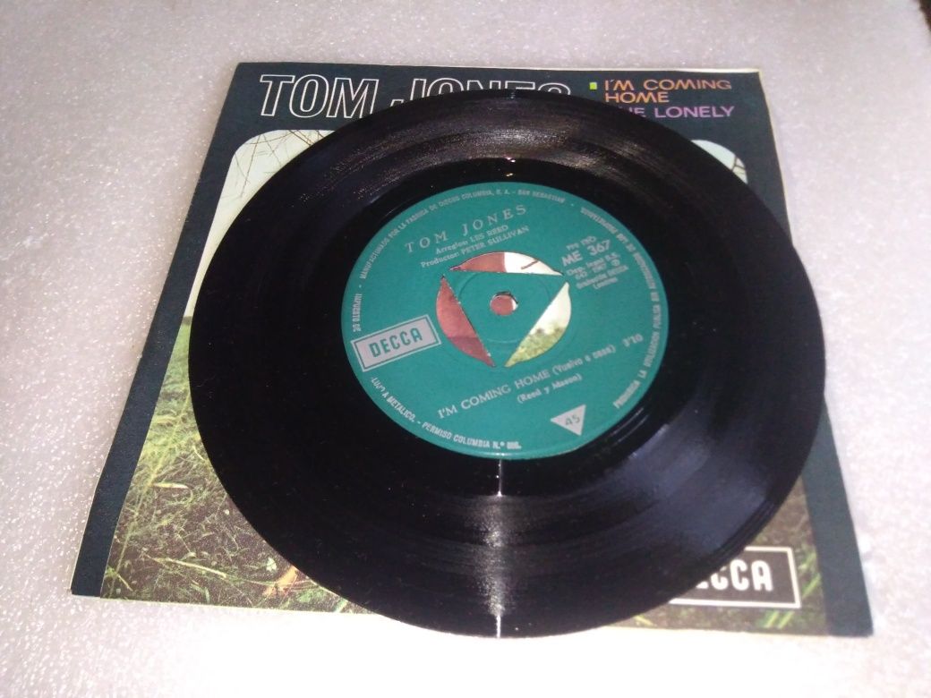 Antigo vinil single de Tom Jones 1967