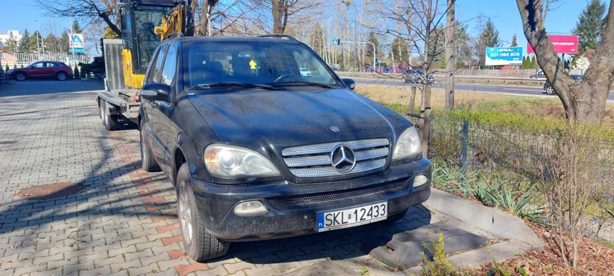 Minikoparka301,8