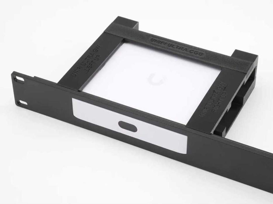 Rack mount 1U para Ubiquiti UCG-ULTRA + Switch Ultra