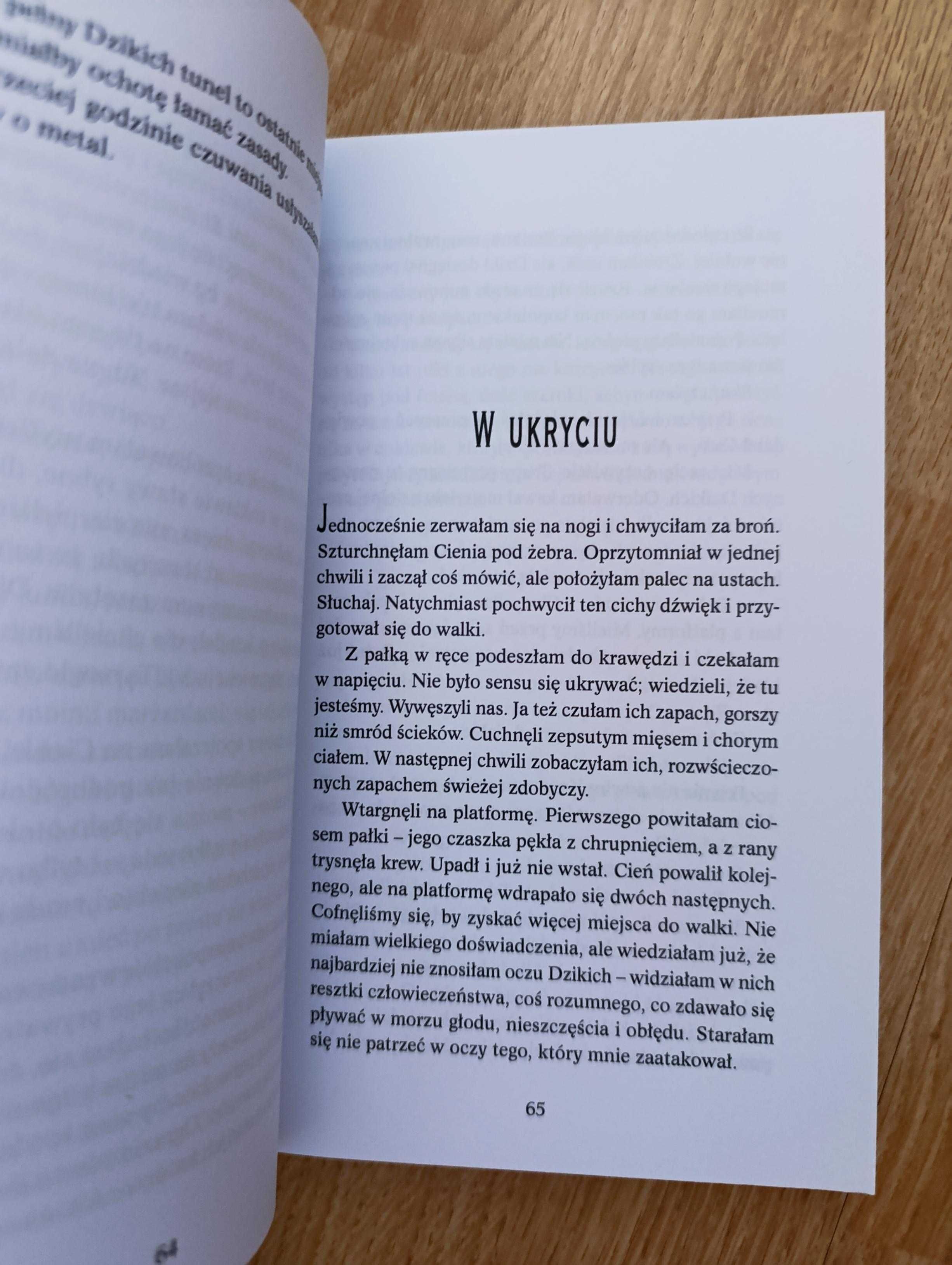 Enklawa - Ann Aguirre książka dla młodzieży