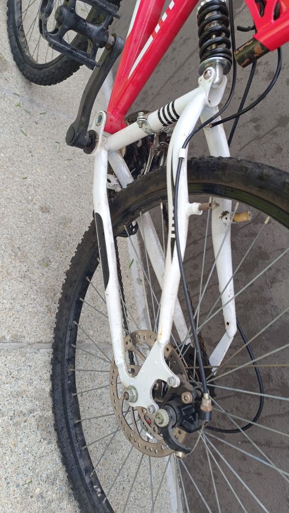 Bicicleta EMT usada