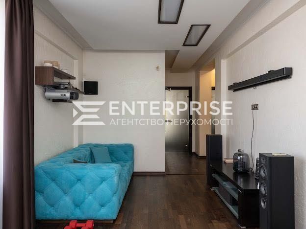 Продаж 3к квартири, Печерськ, бульвар Л.Українки