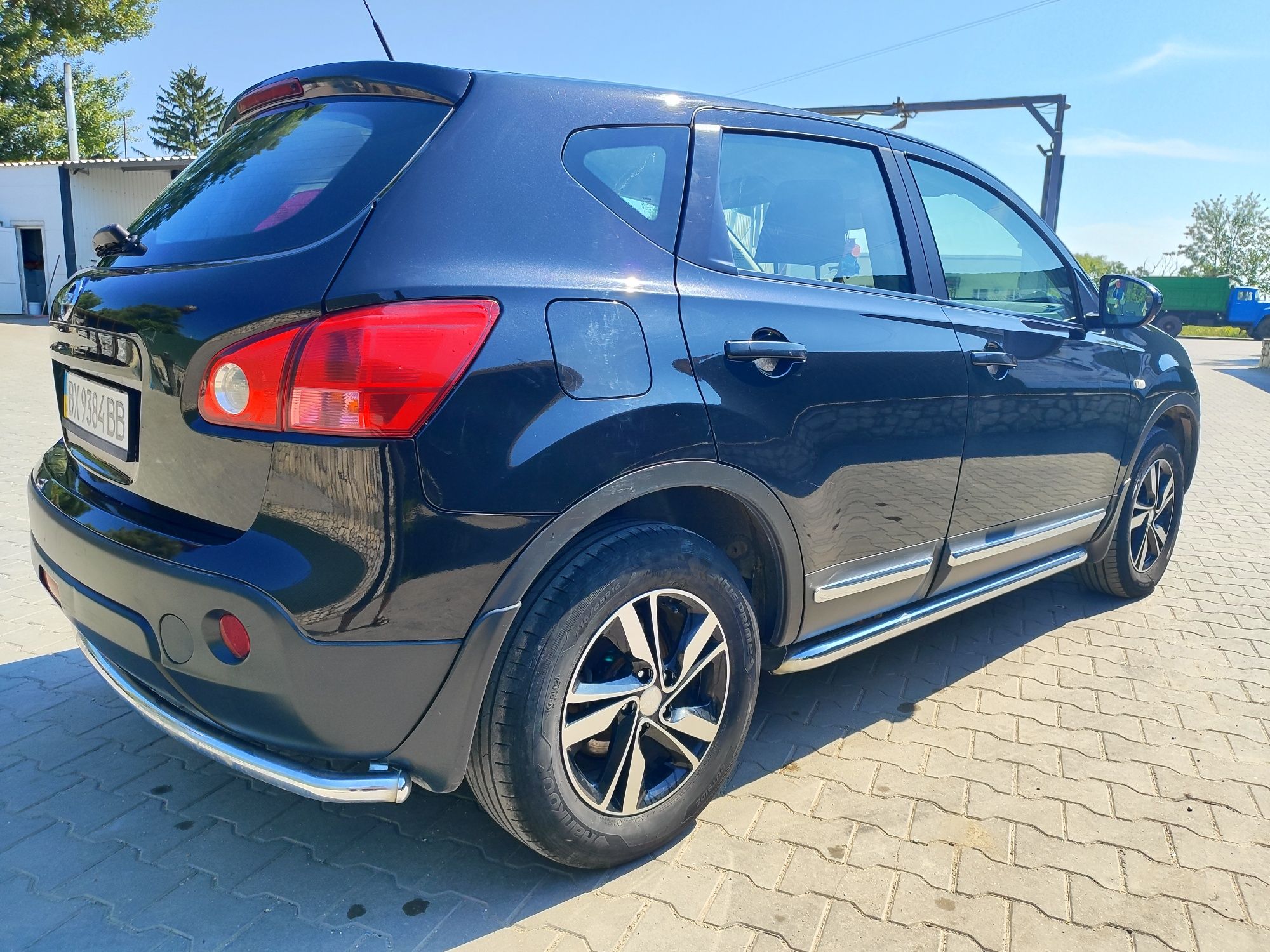 Продам Nissan Qashqai 4WD
Автомобіль перебував в одній родин