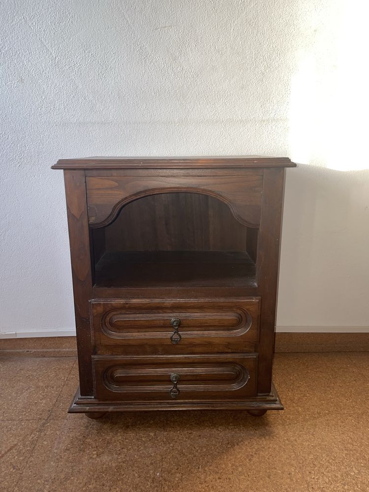 Mesa de cabeceira
