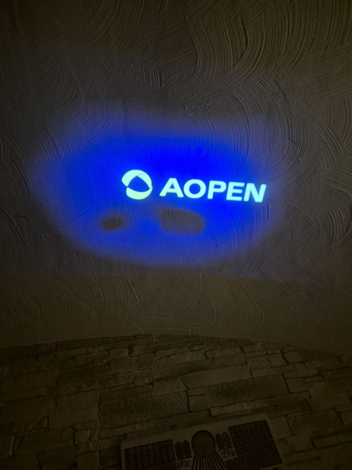 Projektor FQ 12 LED.