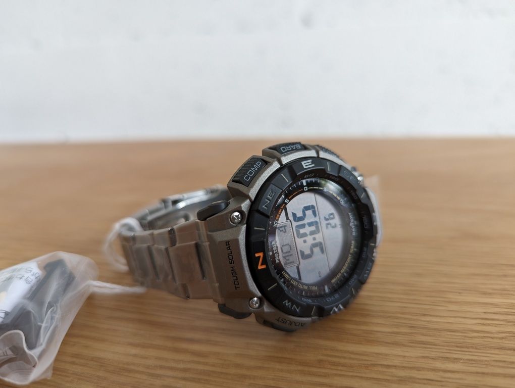 Casio PRG-340T-7 Titanium ProTrek  (компас, термометр,Висотомір)