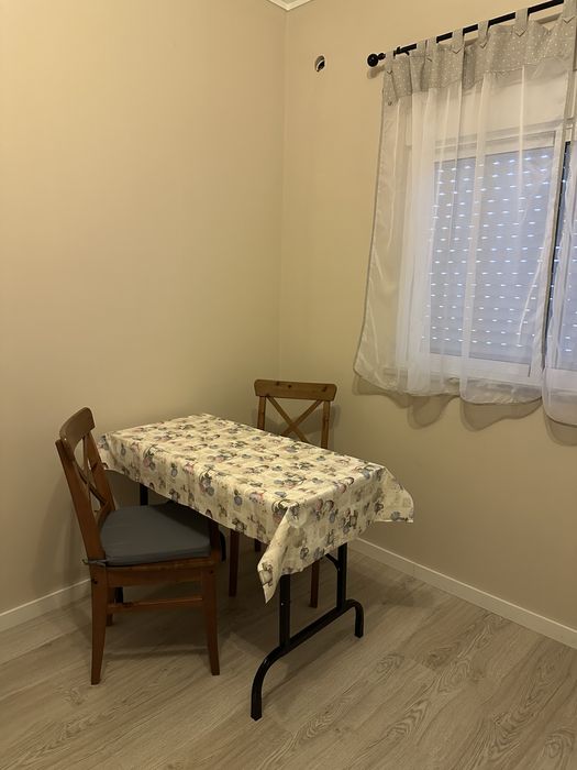 Alugo T1 para casais ou 1 pessoa