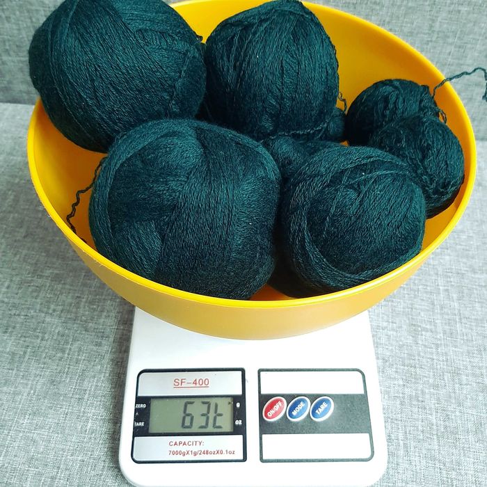 Пряжа вовна з акрилом зелена 630 гр.