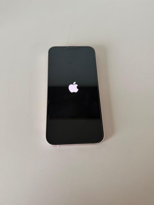 iPhone 13 128gb em ótimo estado