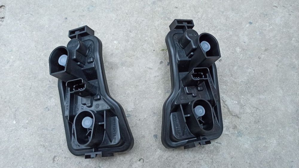 Патрон вставка фонаря Nissan Qashqai j10 рестайлинг задня кришка