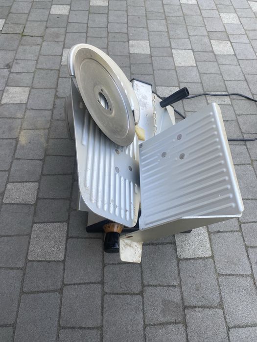 Слайсер професійний ESSEGIELLE