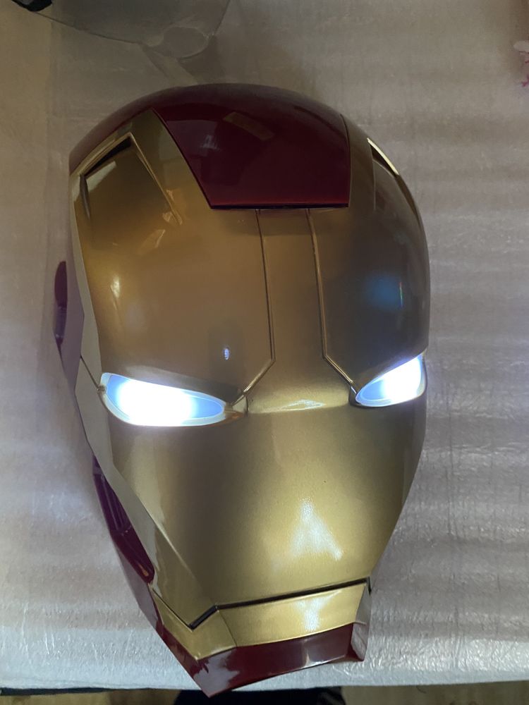 Lampka Naścienna Dla Dzieci Maska Iron Man Deco Light