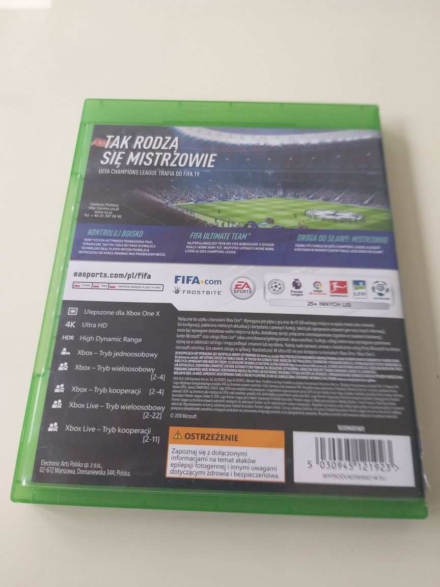 Gra Fifa 19 Xbox One konsola Xone PL piłkarska football EA sports