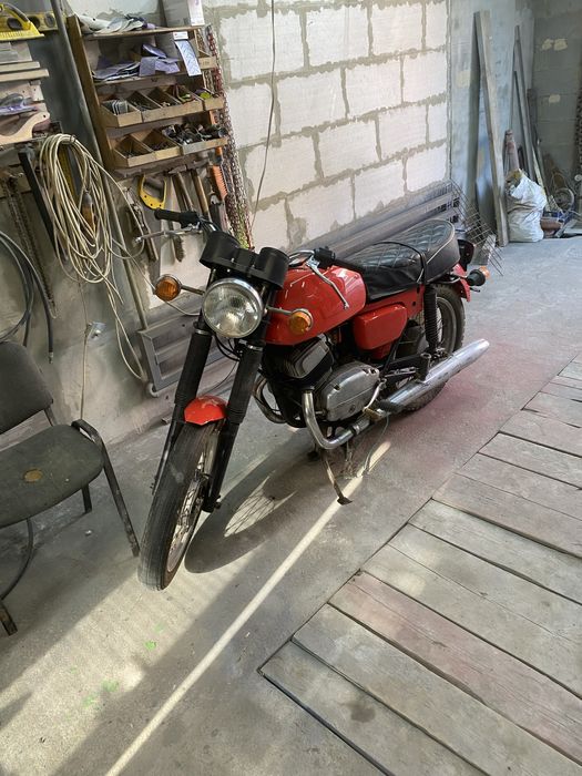 Продам мот Чезет 350