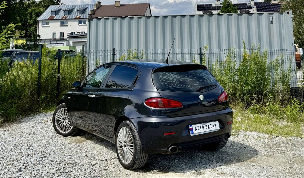 Alfa Romeo 147 1.9 JTD * Lift * Klima * 2010 * Skóry * Alu * Super