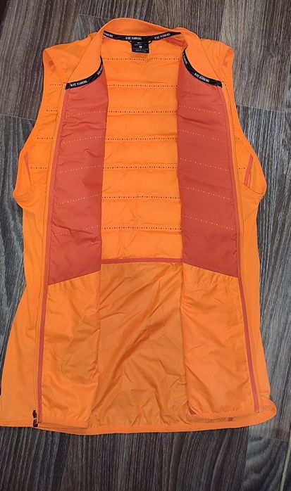 NIKE AEROLOFT чоловічий желет