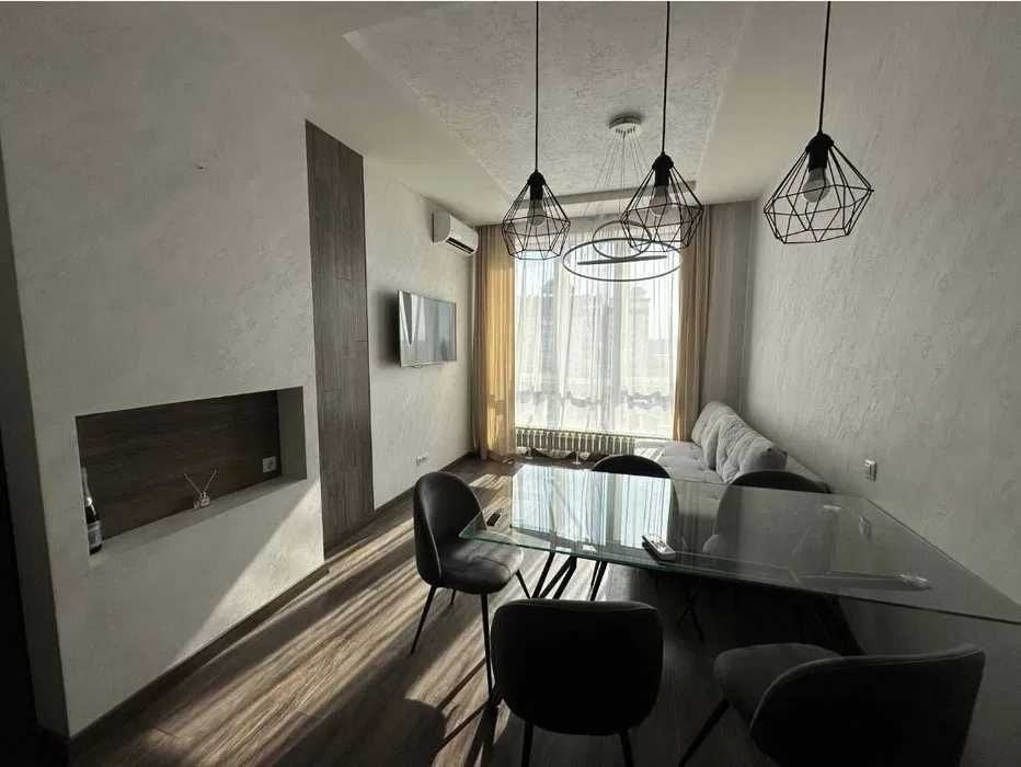 Продам 2 квартиру с шикарным ремонтом в ЖК" Павловский кварталл"