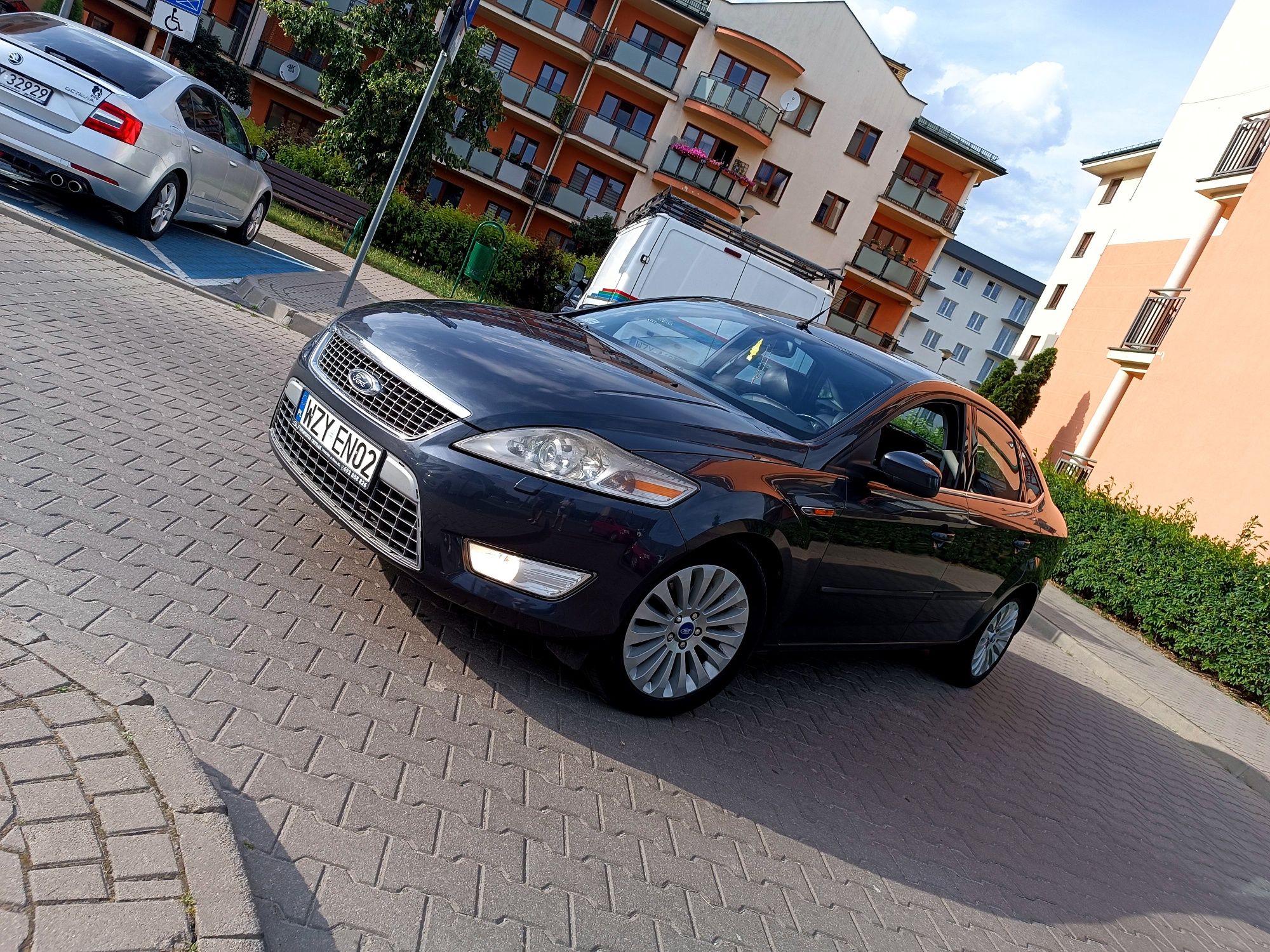 Ford Mondeo MK4 2.0TDCI 140KM#Titanium#CONVERS#Skóra#Xenon#KEYLESS GO!