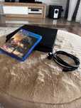 PlayStation 4 Slim 1TB + Assassin's Creed Origins – Stan idealny!