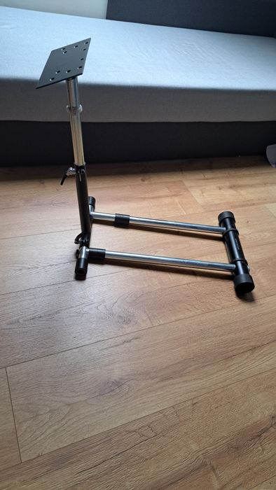 Stojak do kierownicy Wheel Stand Pro Deluxe V2 Logitech