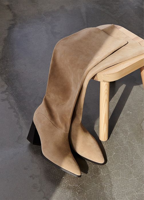 Нові жіночі чоботи/козаки Reserved