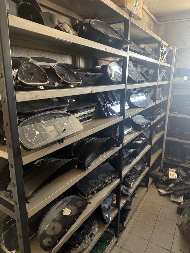 Vendo vário material para automóveis