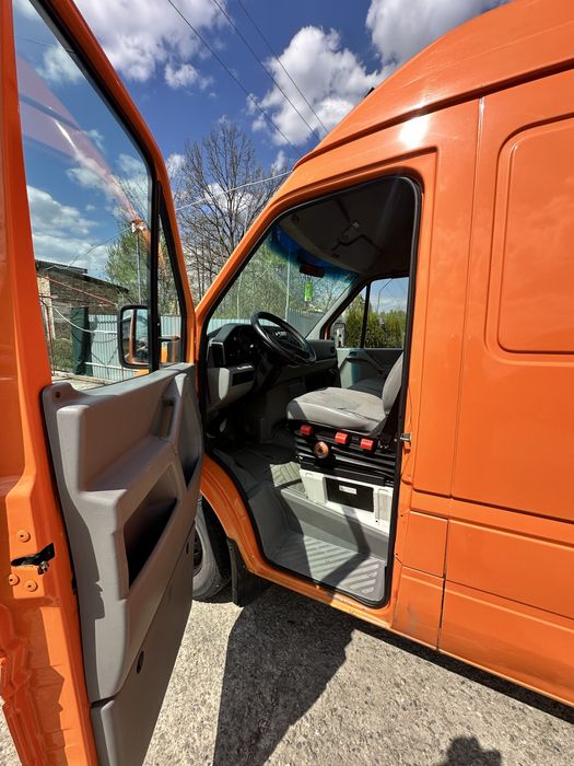 VOLKSWAGEEN LT 35 бус фургон