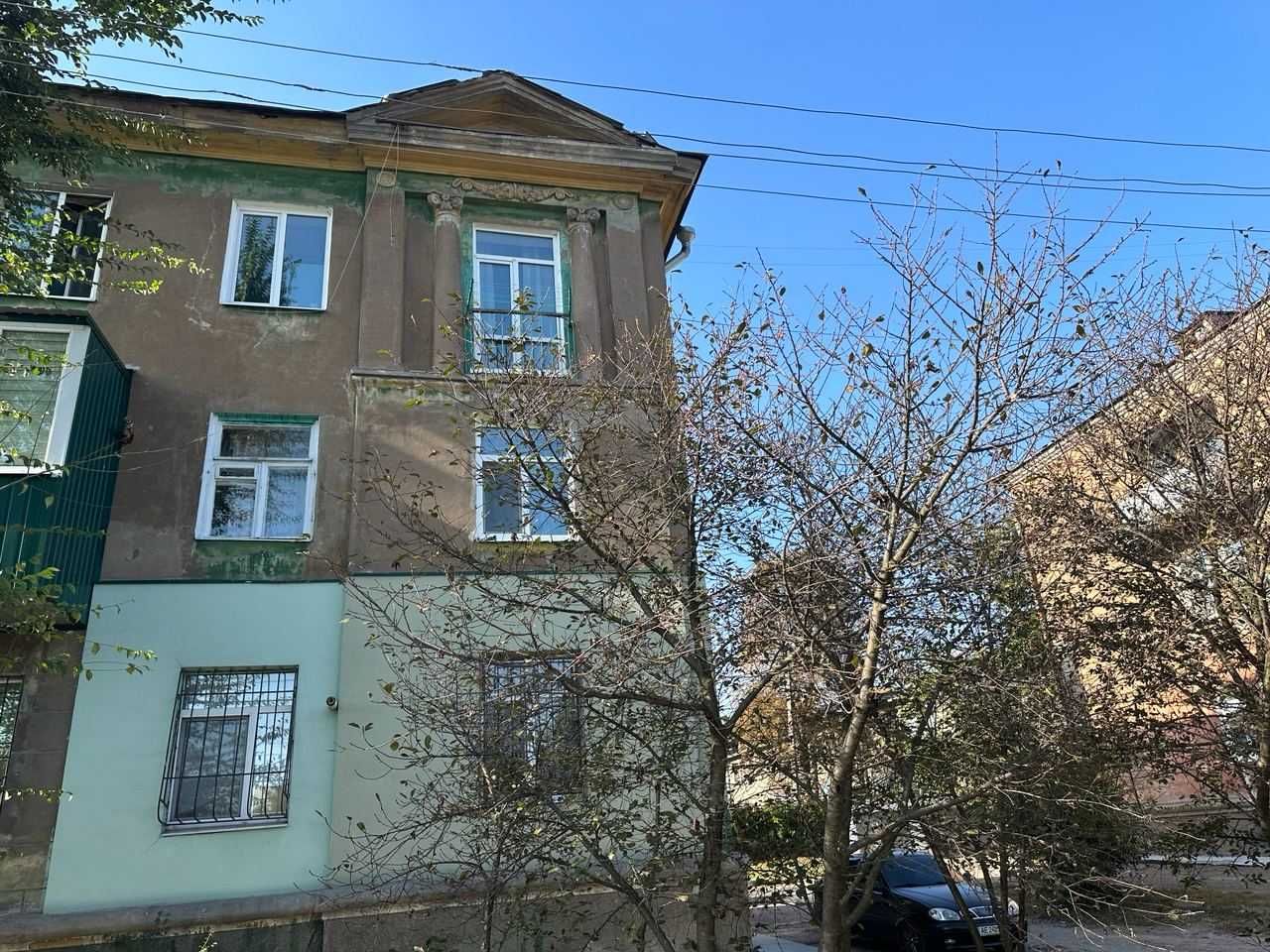 Продам 3х - квартиру на  вулиці Коржева 12