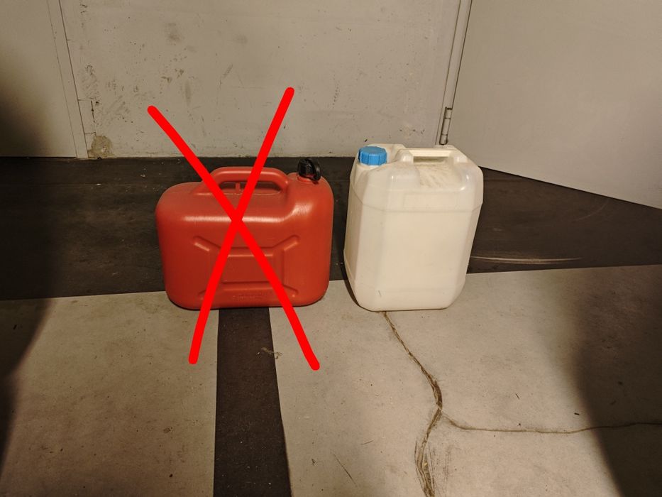 Kanister bańka pojemnik plastikowy 20 l