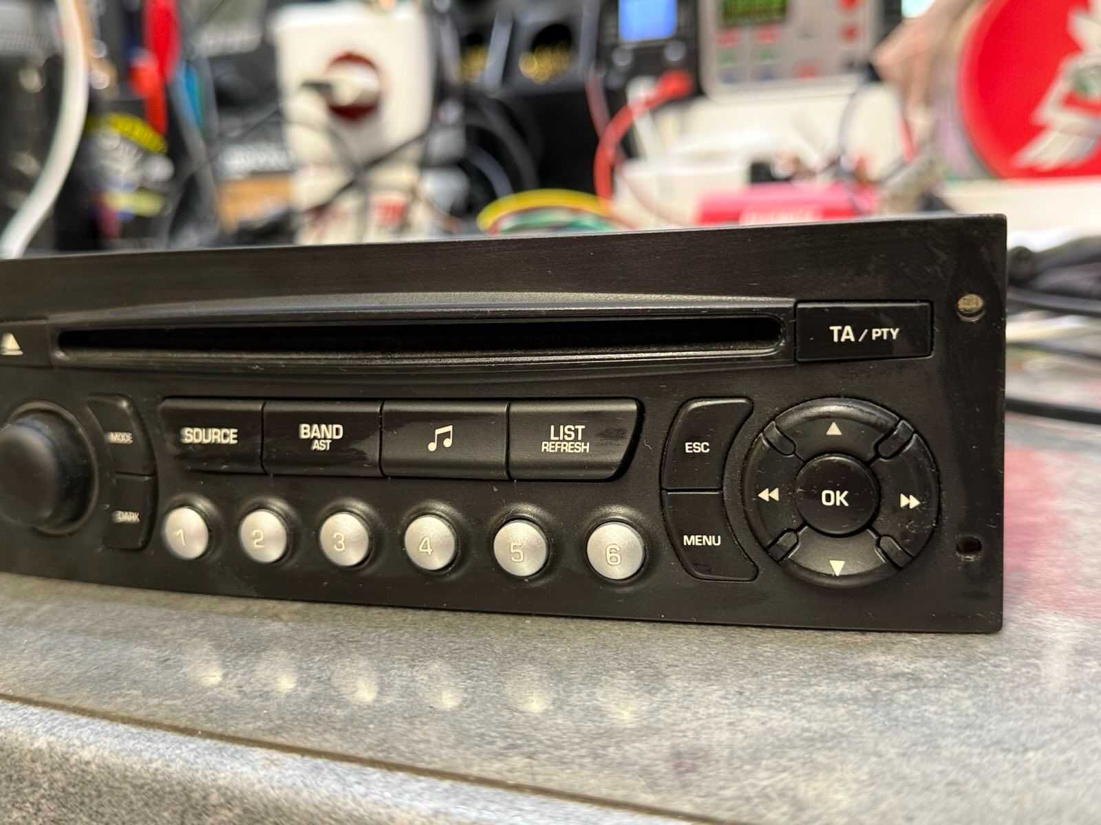 Fabryczne Radio Citroen PSARCD411-53 VDO C2,C3,Jumpy 2, Expert 2, 307
