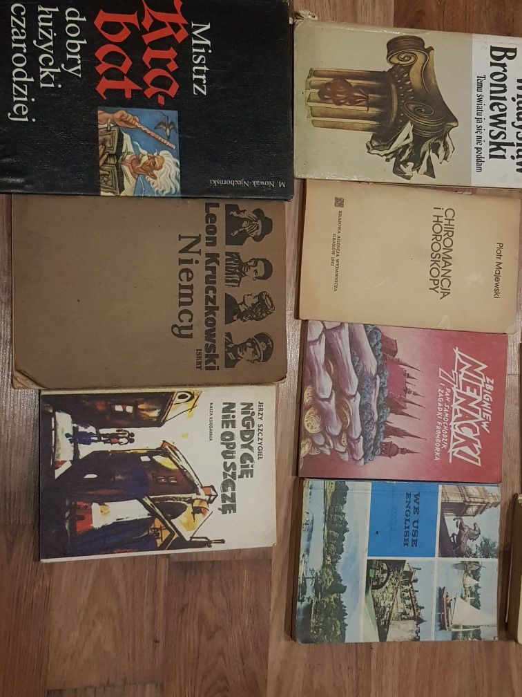 Stare książki 15 sztuk pudełko prl