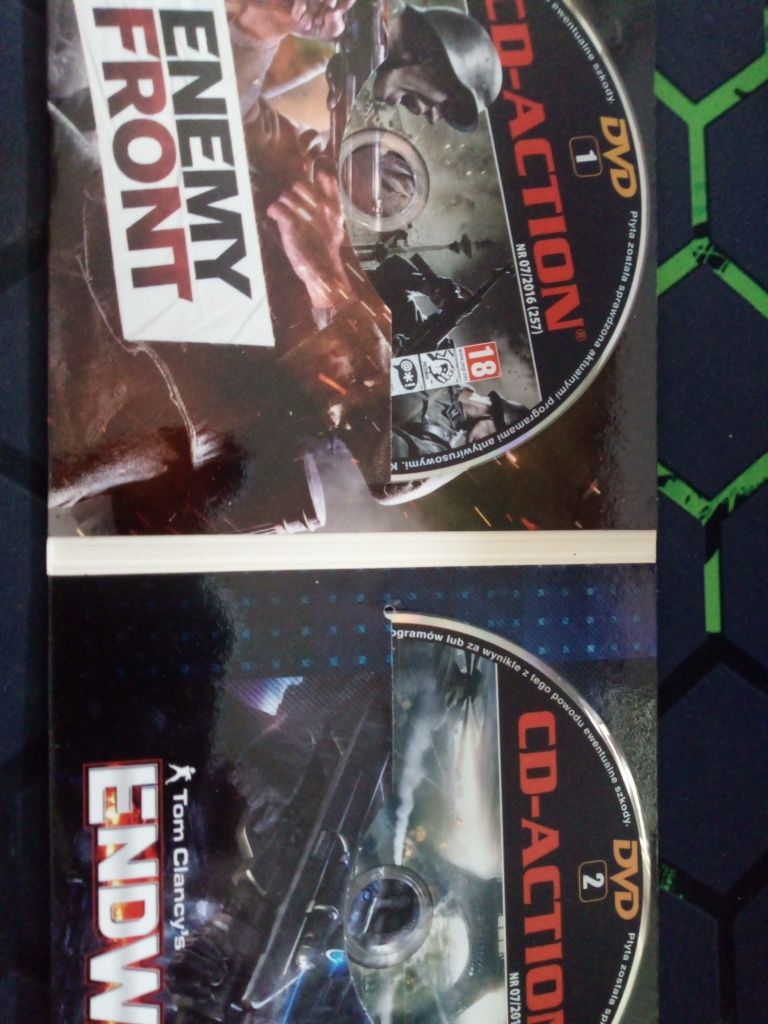 CD-Action 01/2008 (150): Deus Ex: Invisible War