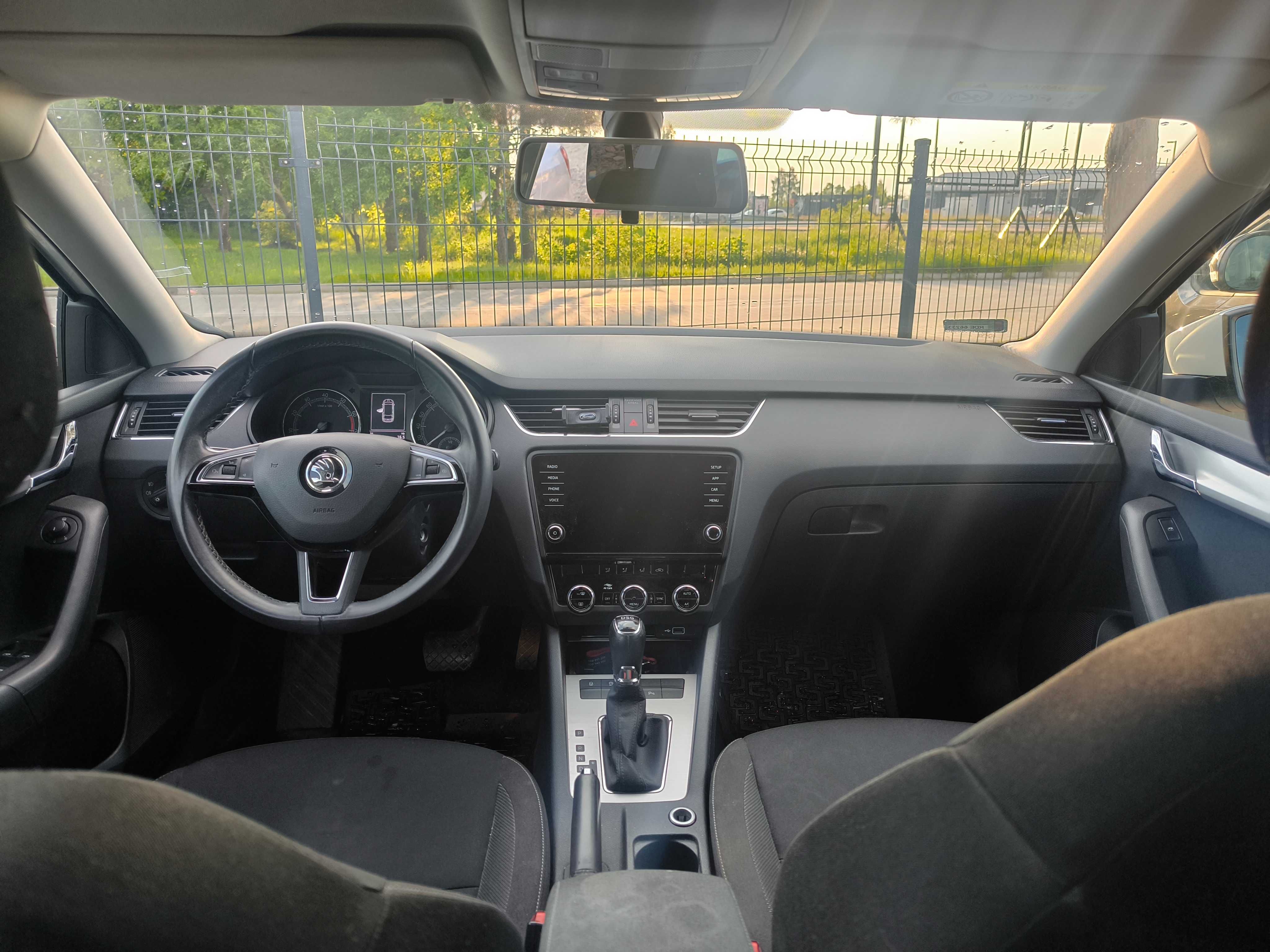 Skoda Octavia wynajem / wypożyczalnia / bus / laweta / auto / JBCars