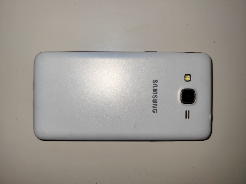 Продам Смартфон Samsung galaxy grand prime