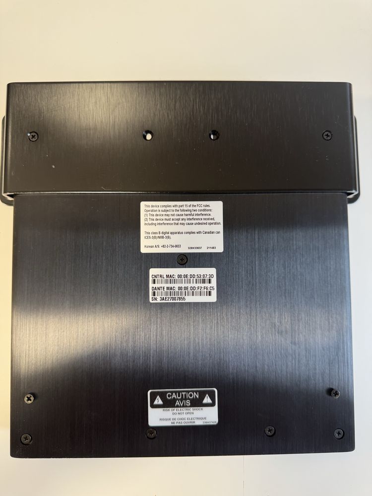 Shure P300 IntelliMix - 1 lub 2 szt- sprawne -rabat przy zakupie 2szt.