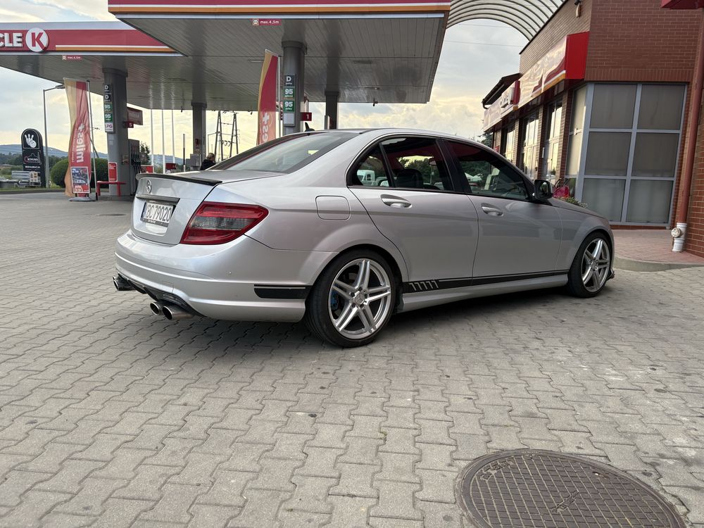 Mercedes w204 2.2 cdi amg 170/200km om646
