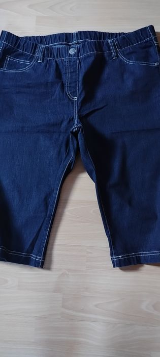 Ładne duże Spodnie Rybaczki Dżinsowe Esmara XXXL stan idealny