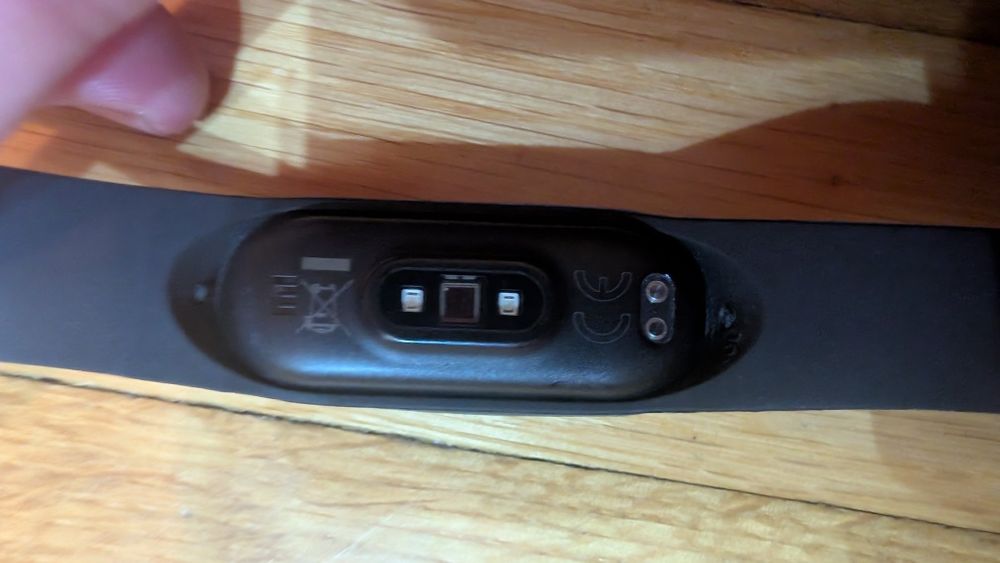 Годинник Xiaomi Mi Band 4 

4.

трекер Xiaomi Mi Band 4.

трекер Xiaom