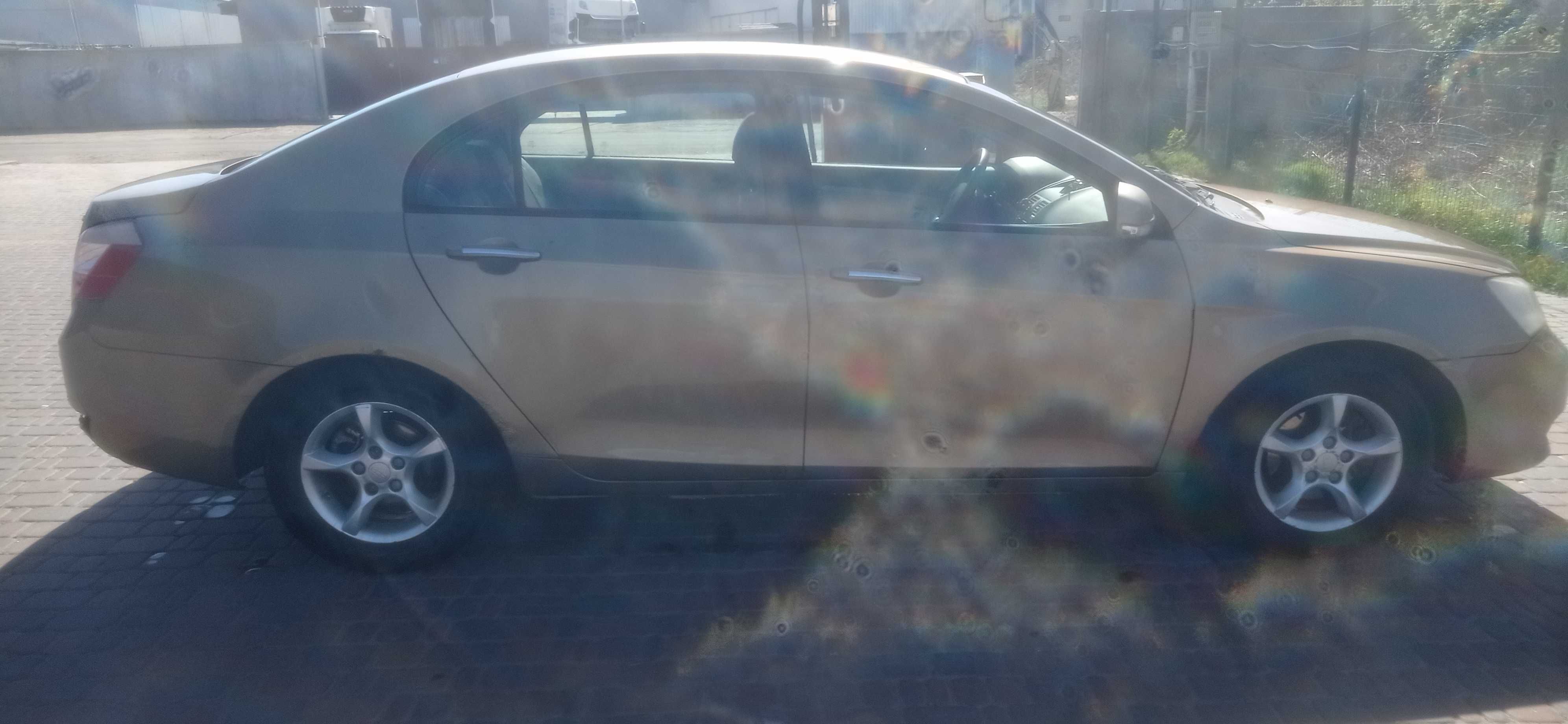 Geely Emgrand EC7
