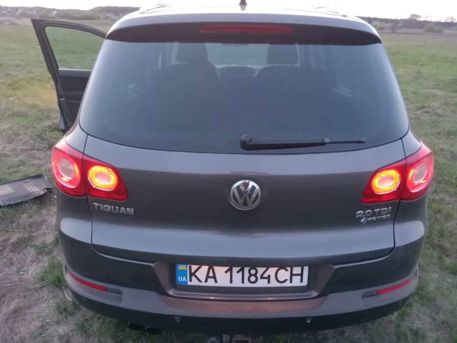 Продам авто тігуан