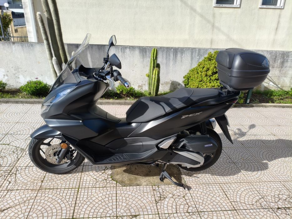 VALOR FIXO Honda pcx 125cc 2024 apenas 6.500km scooter