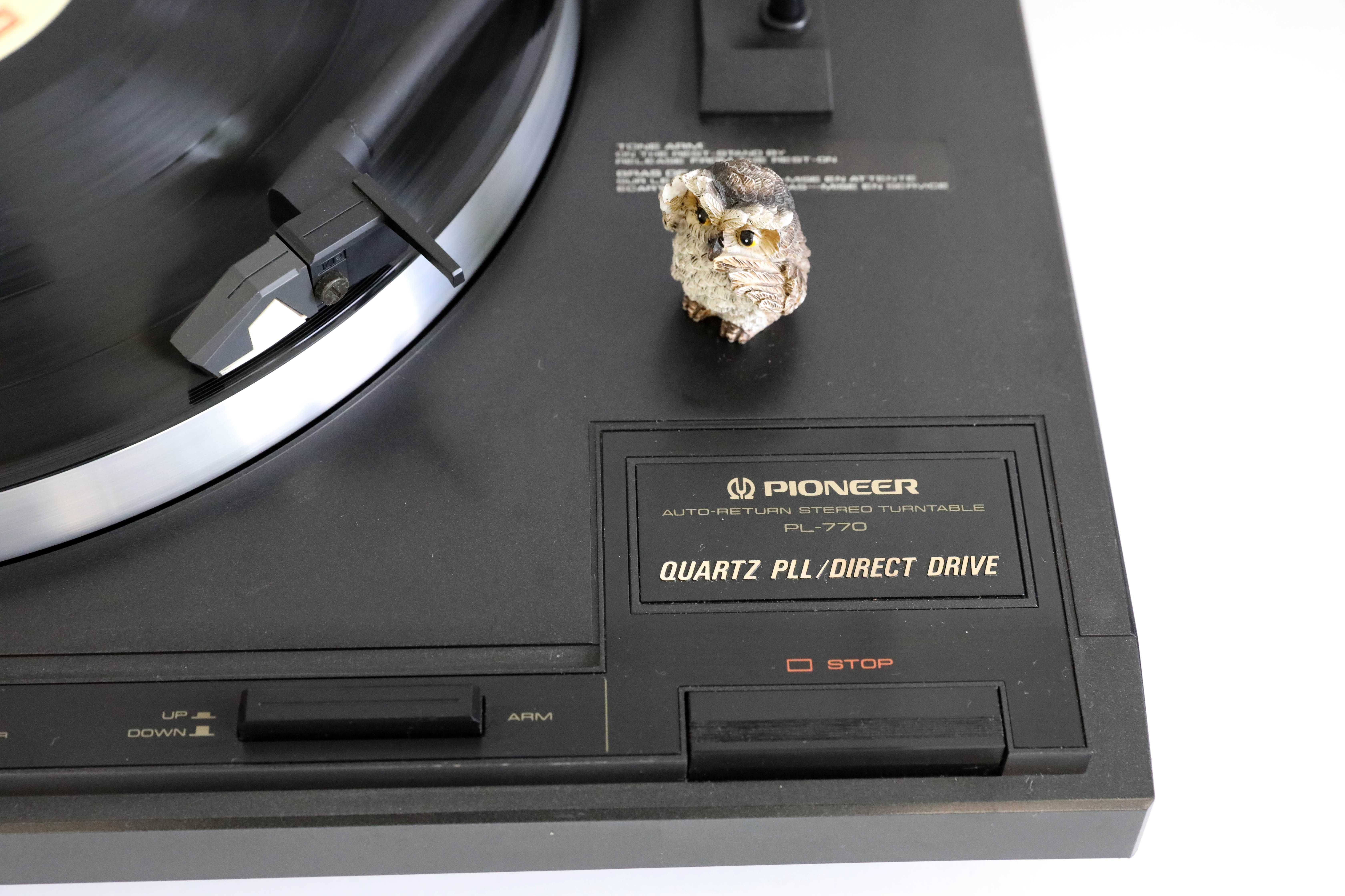 Pioneer  PL-770 Gira discos Quartz Direct Drive auto-retourn