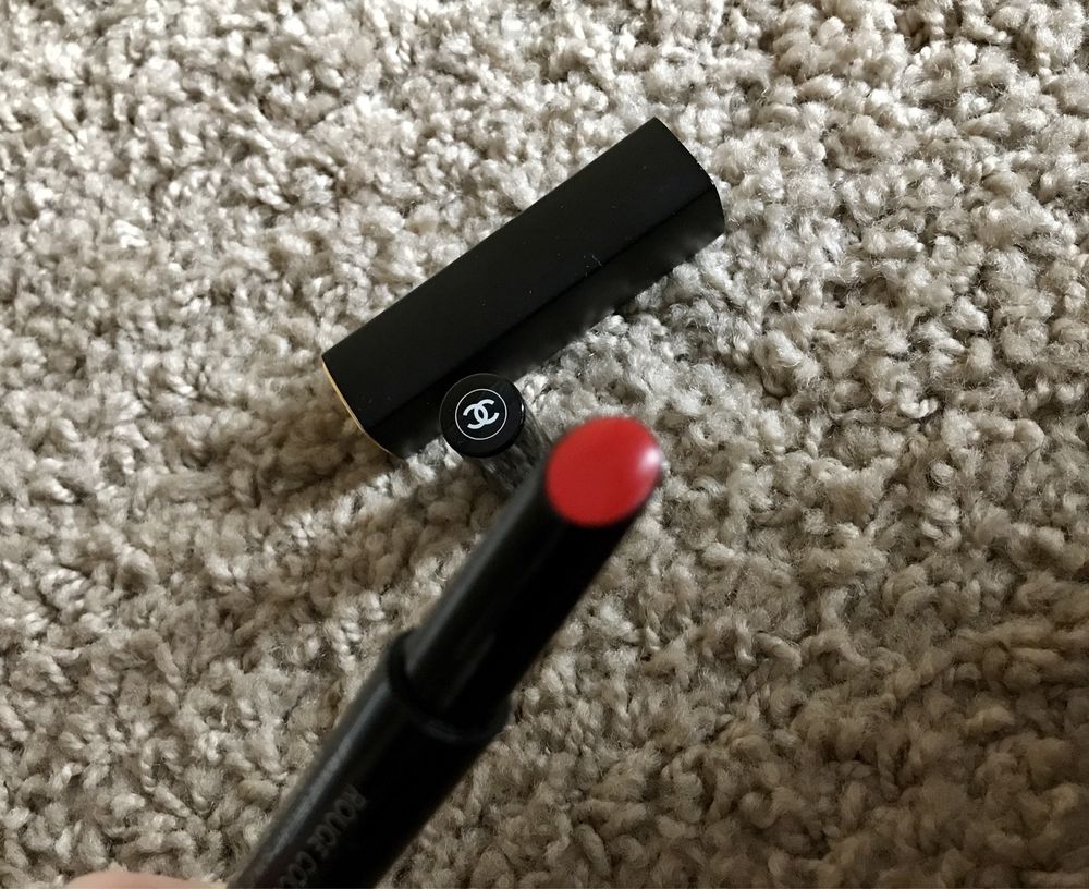 Chanel Rouge Coco Stylo 222 Fiction pomadka szminka do ust