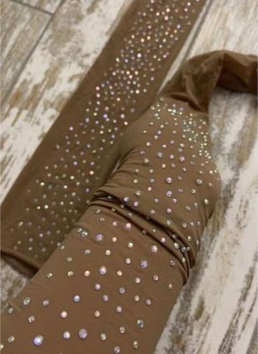 Стильні високі носки гетри панчохи в стразах каміннях. є нюанс.