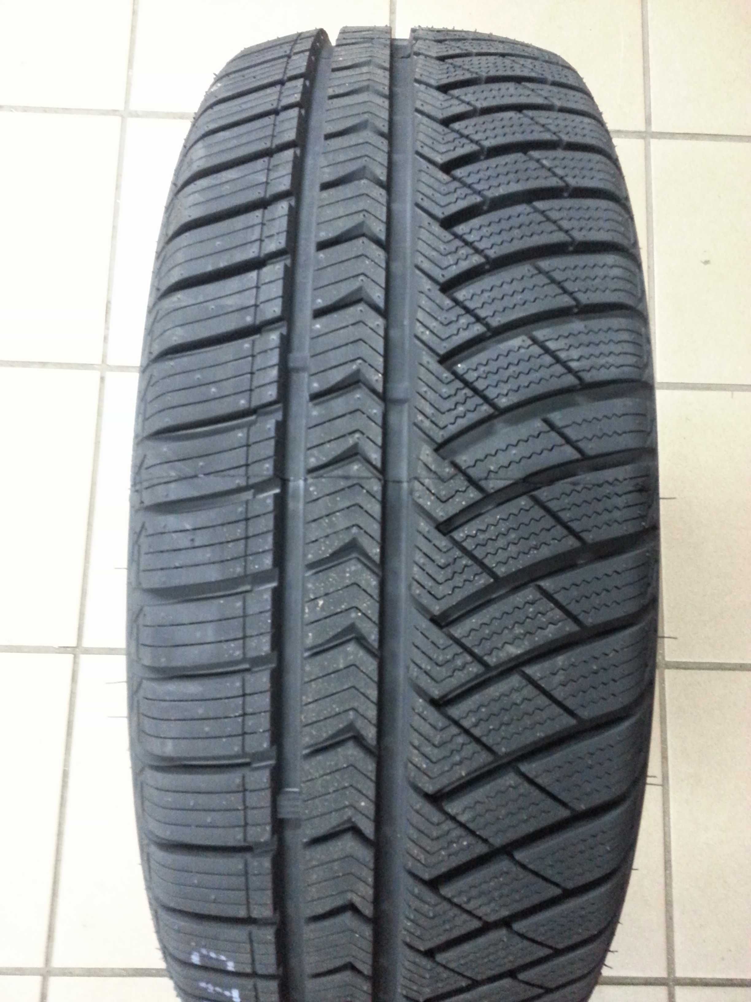 Opony całoroczne wielosezonowe 195/60r15 88H Sailun Atrezzo 4Seasons