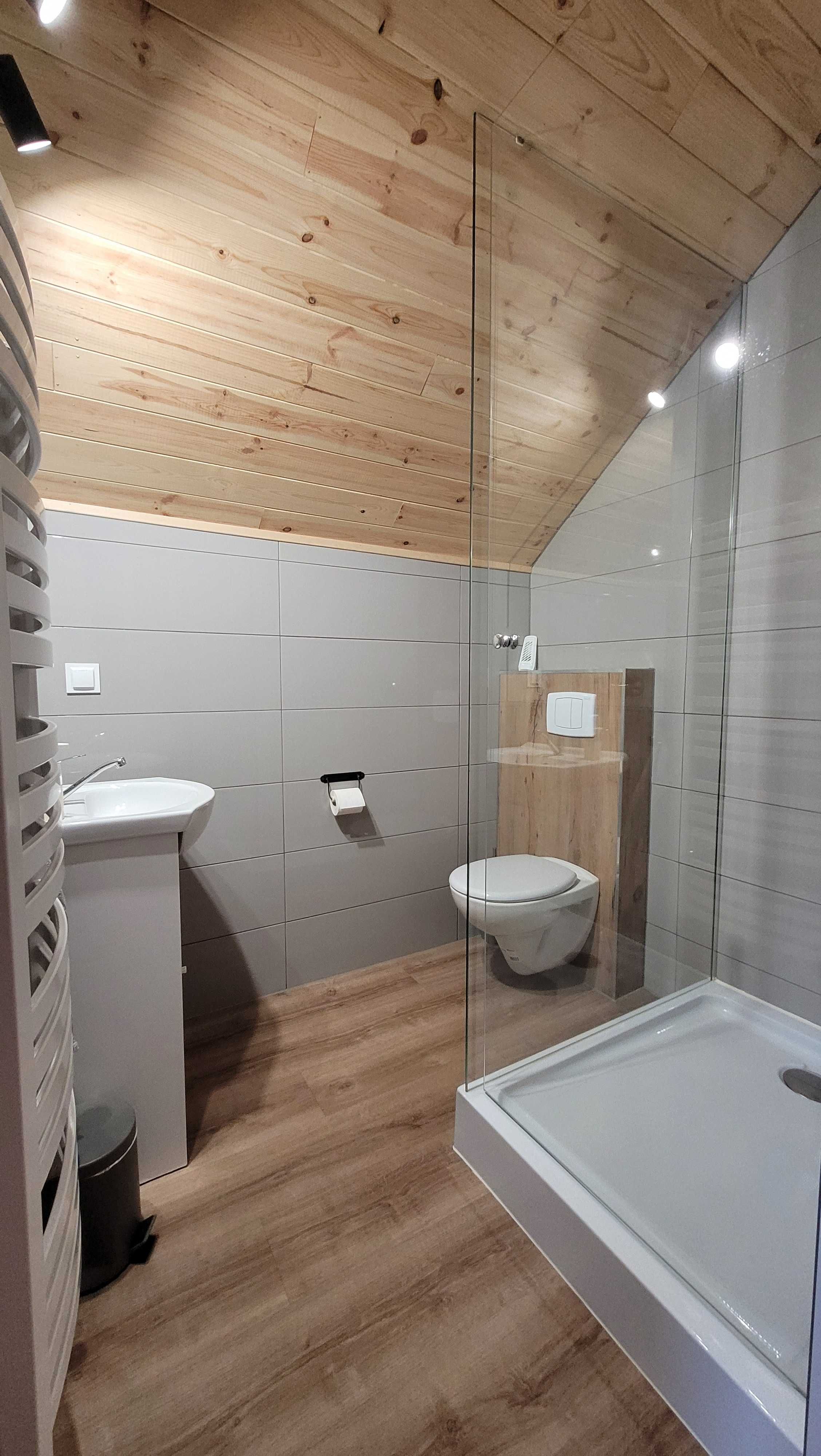 Wrzosowe Wzgórze Chęciny - domki / apartamenty / pokoje z łazienkami